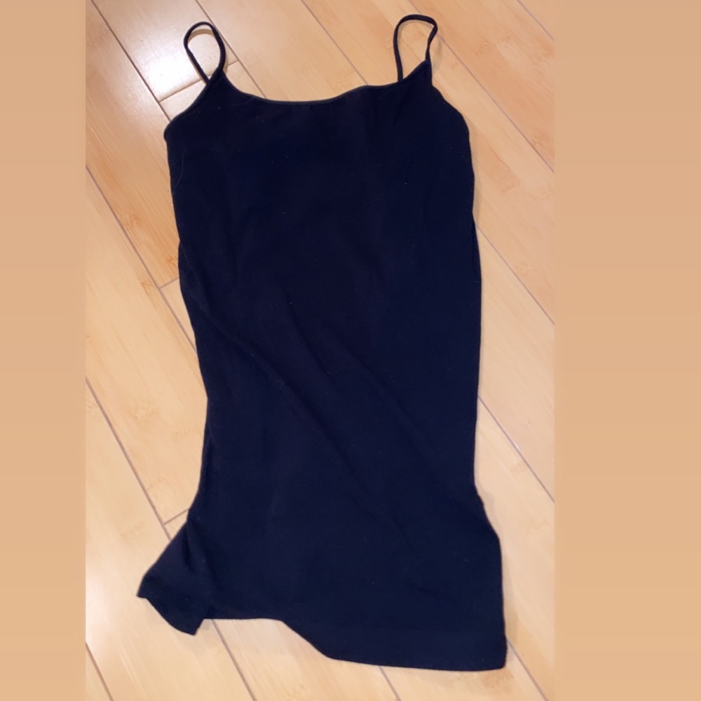 Casual black tank top